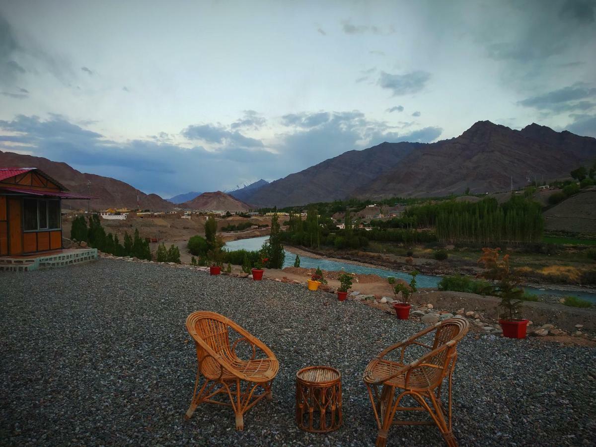 Отель Neryok'S Indus View Chimre Экстерьер фото