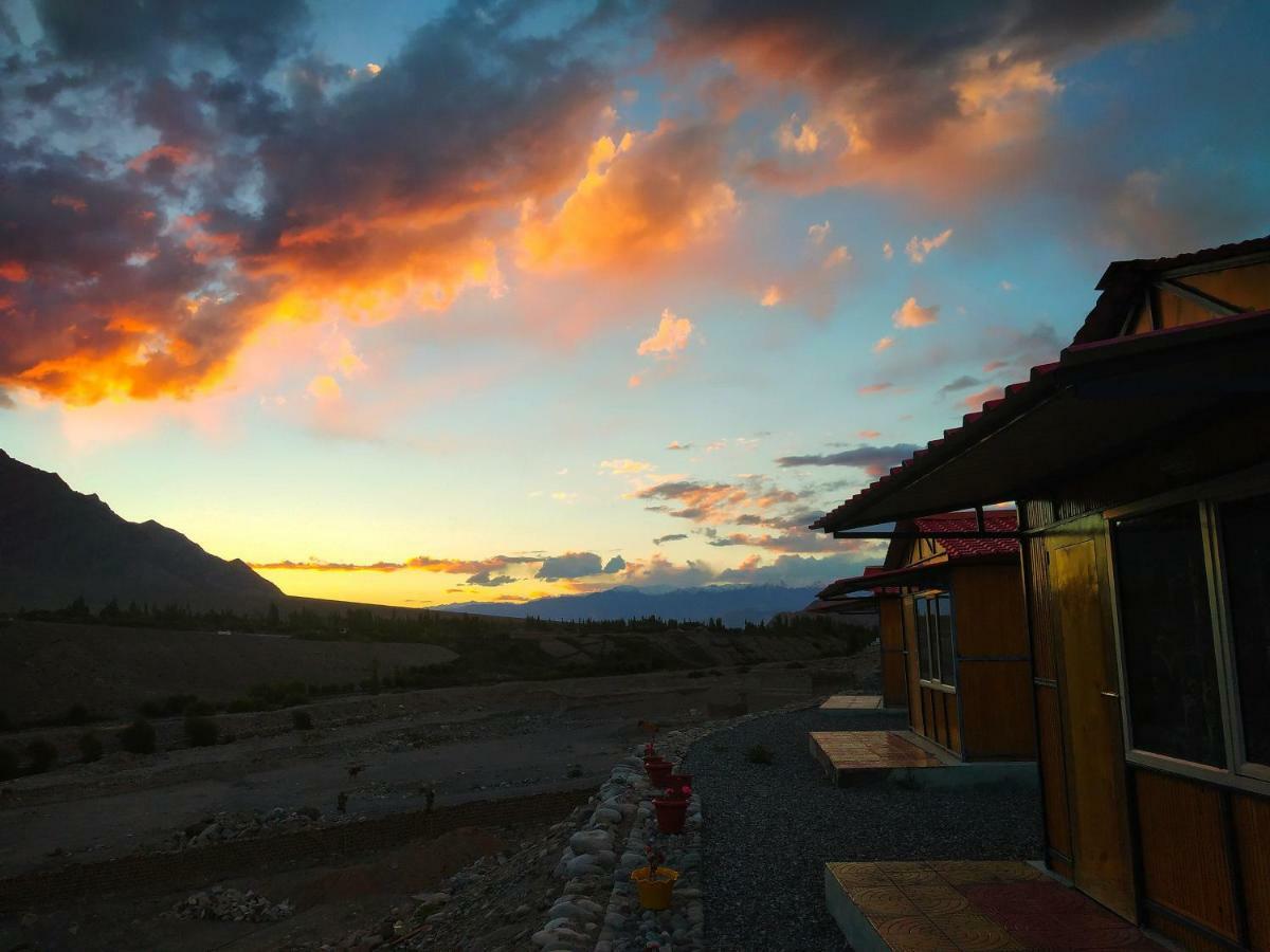 Отель Neryok'S Indus View Chimre Экстерьер фото